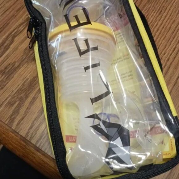 LifeVac Yellow & Blue Travel Kit Combo - Portable Suction Rescue Device NEW - Picture 4 of 6